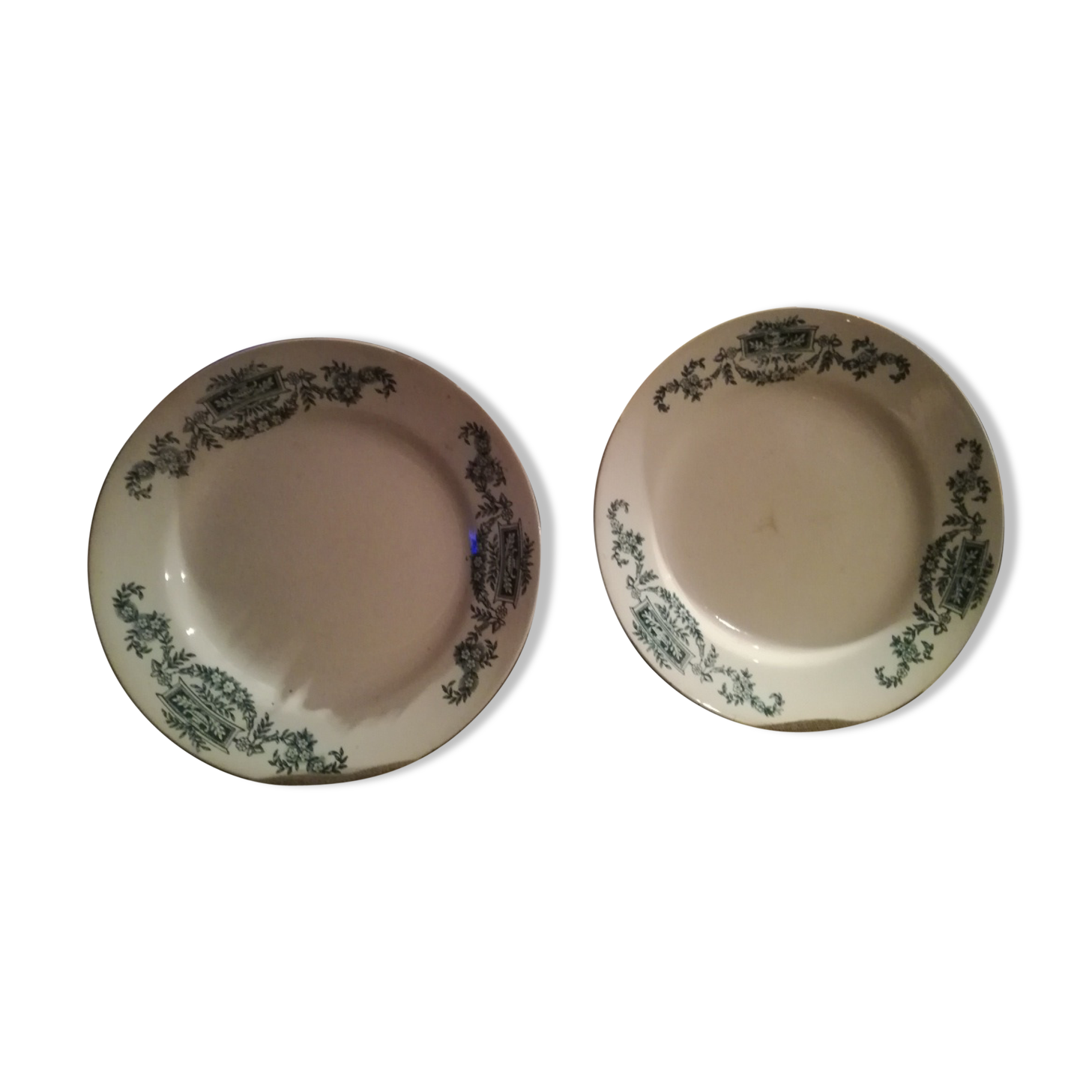 2 old land of Longchamp Lutèce iron plates
