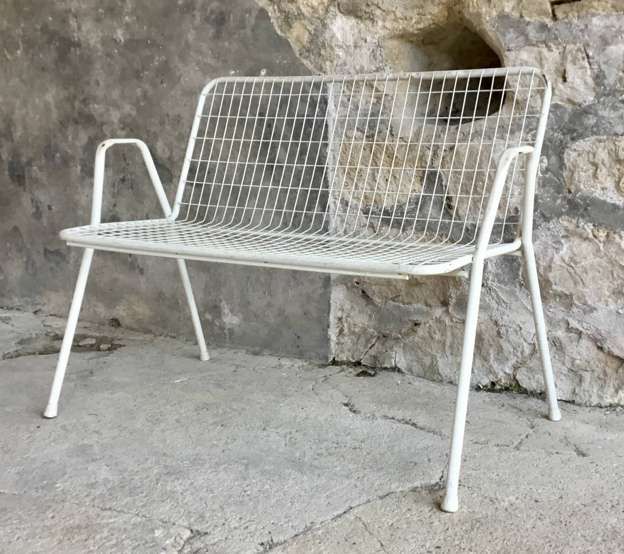 EMU bench model rio vintage - white metal mesh - 1960