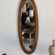 Miroir ovale vintage en chêne à glace biseautée H120 l43 P2