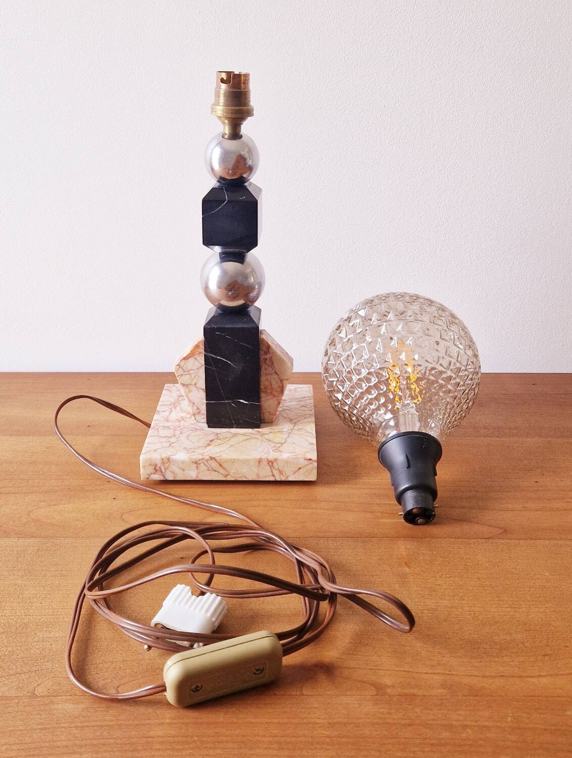 Art Deco modernist lamp base