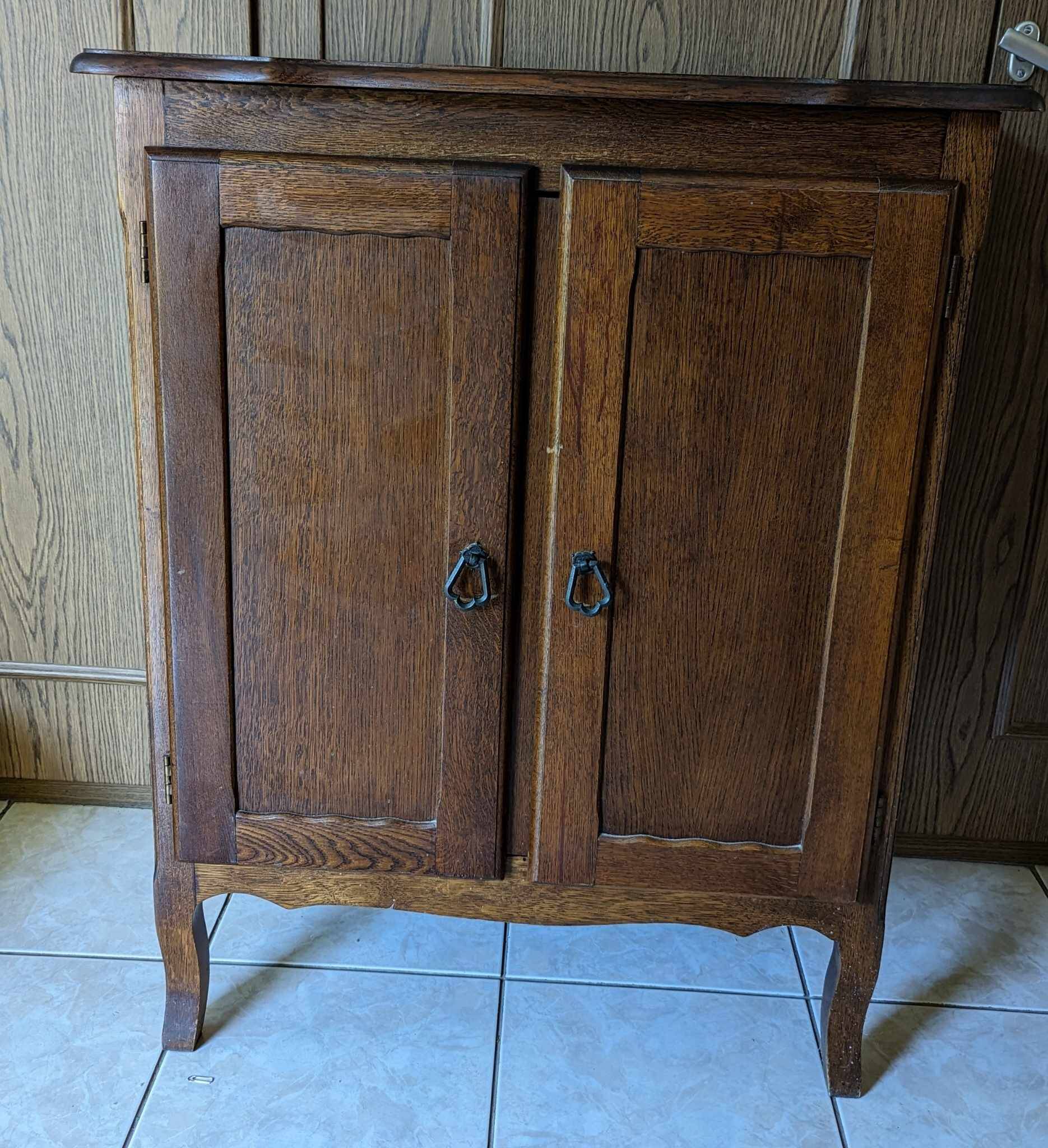 Vintage shoe cabinet