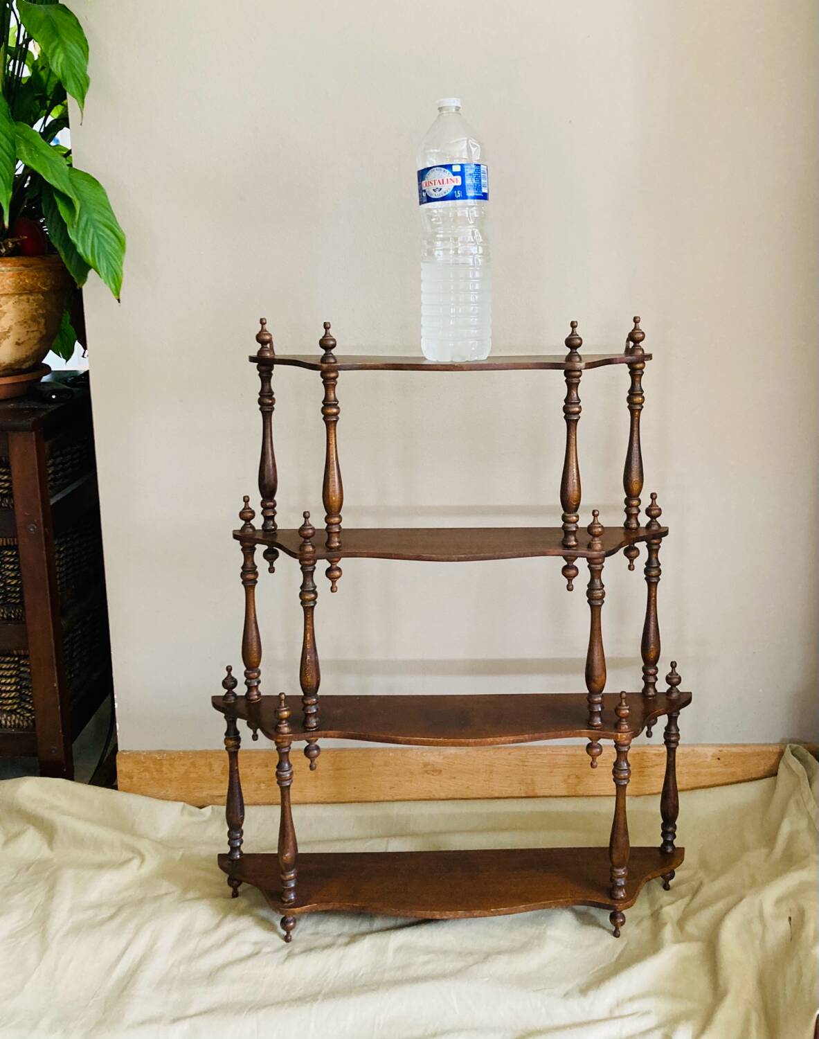 Napoleon III wall shelf, 19th century