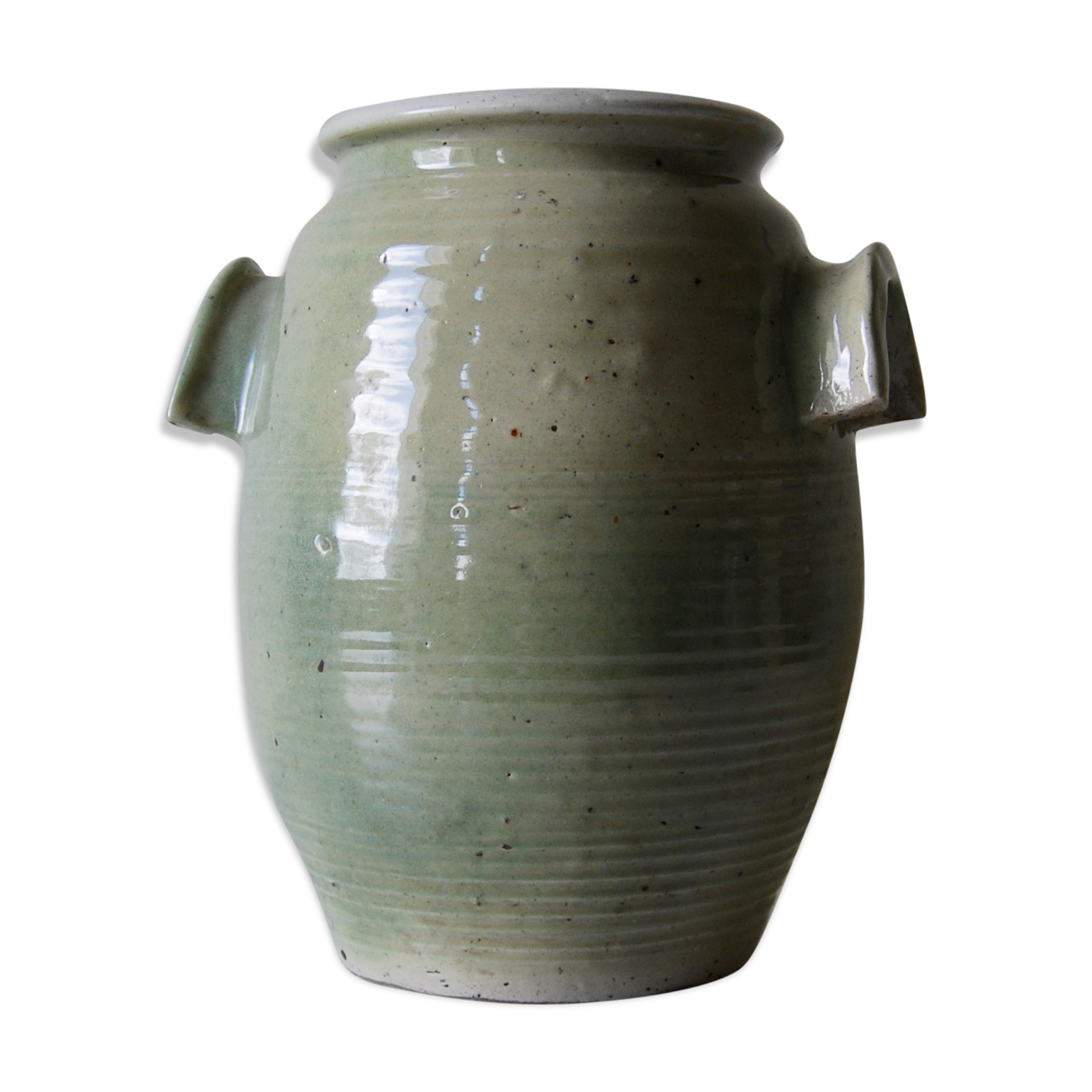 Ceramic pot