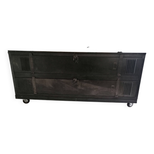 Meuble bas vestiaire