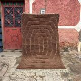 Traditional brown wool rug 250cm x 150cm