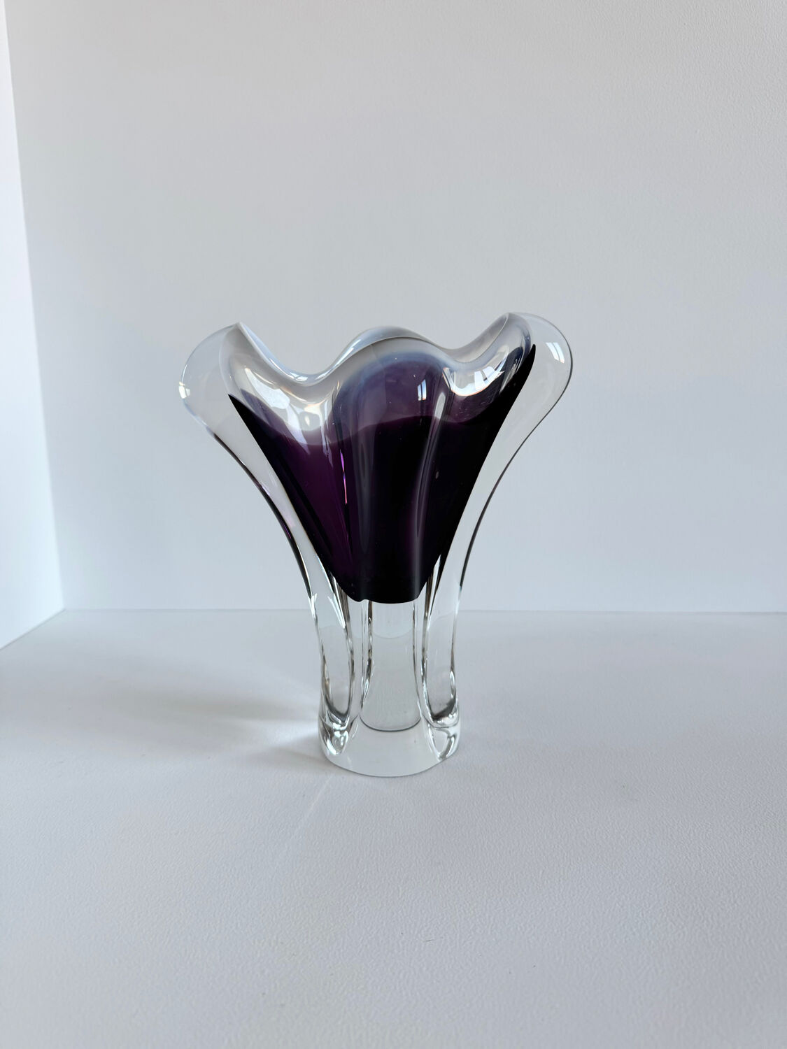 Vintage Mid Century Modern Handmade Murano Italy Glass Vase