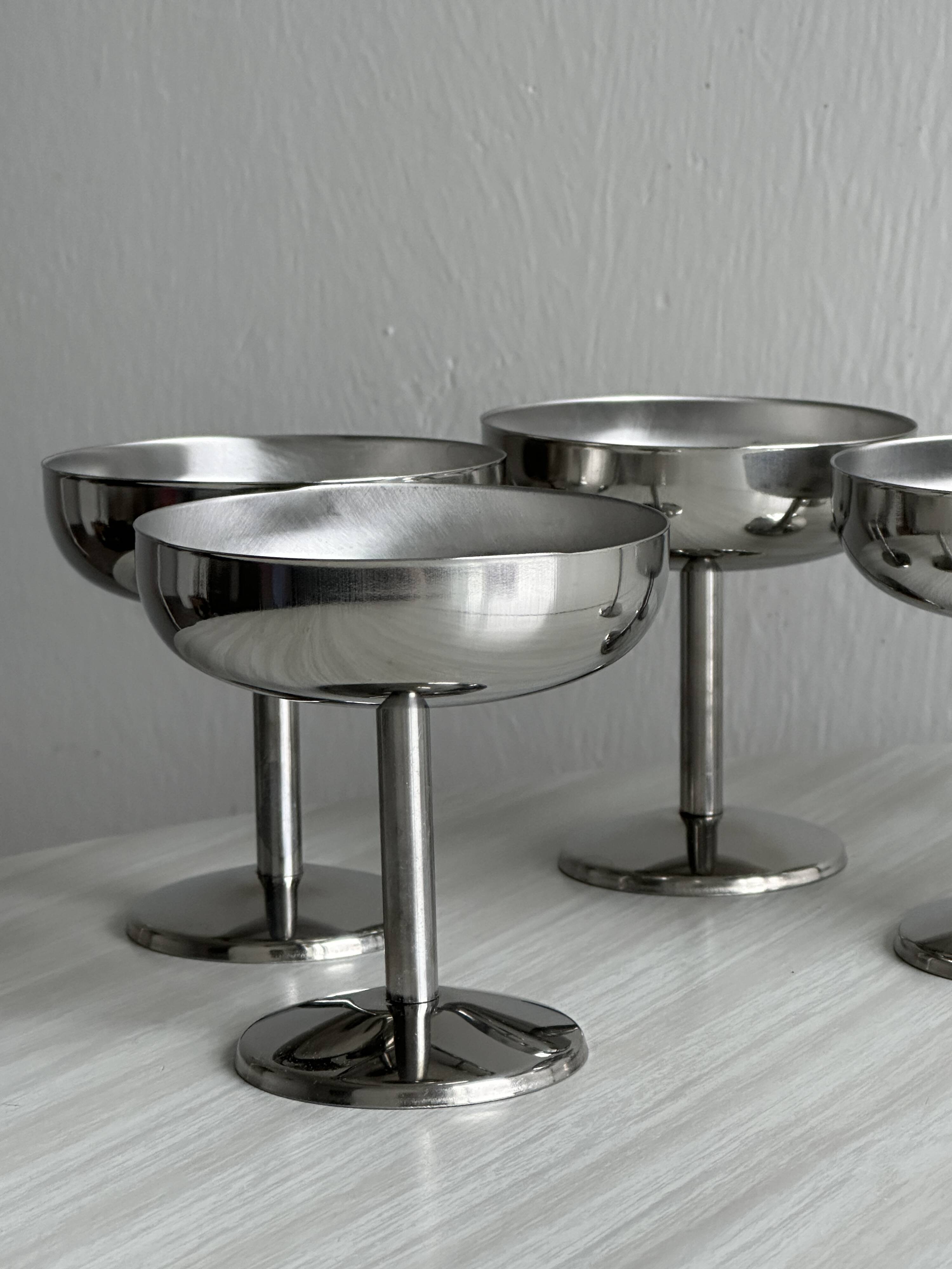 6 stainless steel footed bowls, Letang Remy style