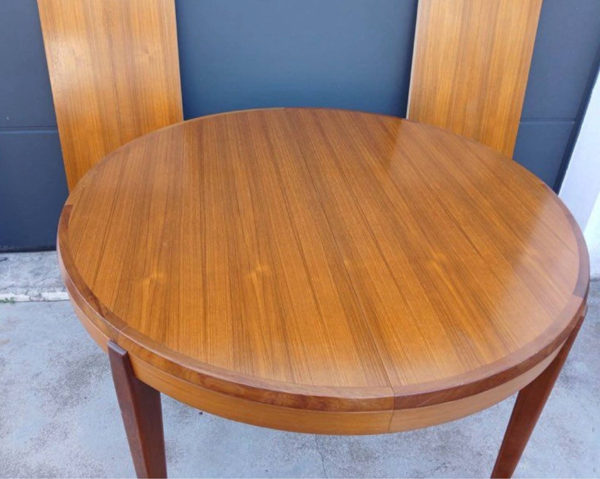 Vintage teak round table Scandinavian style with 2 extensions 1960s/70s