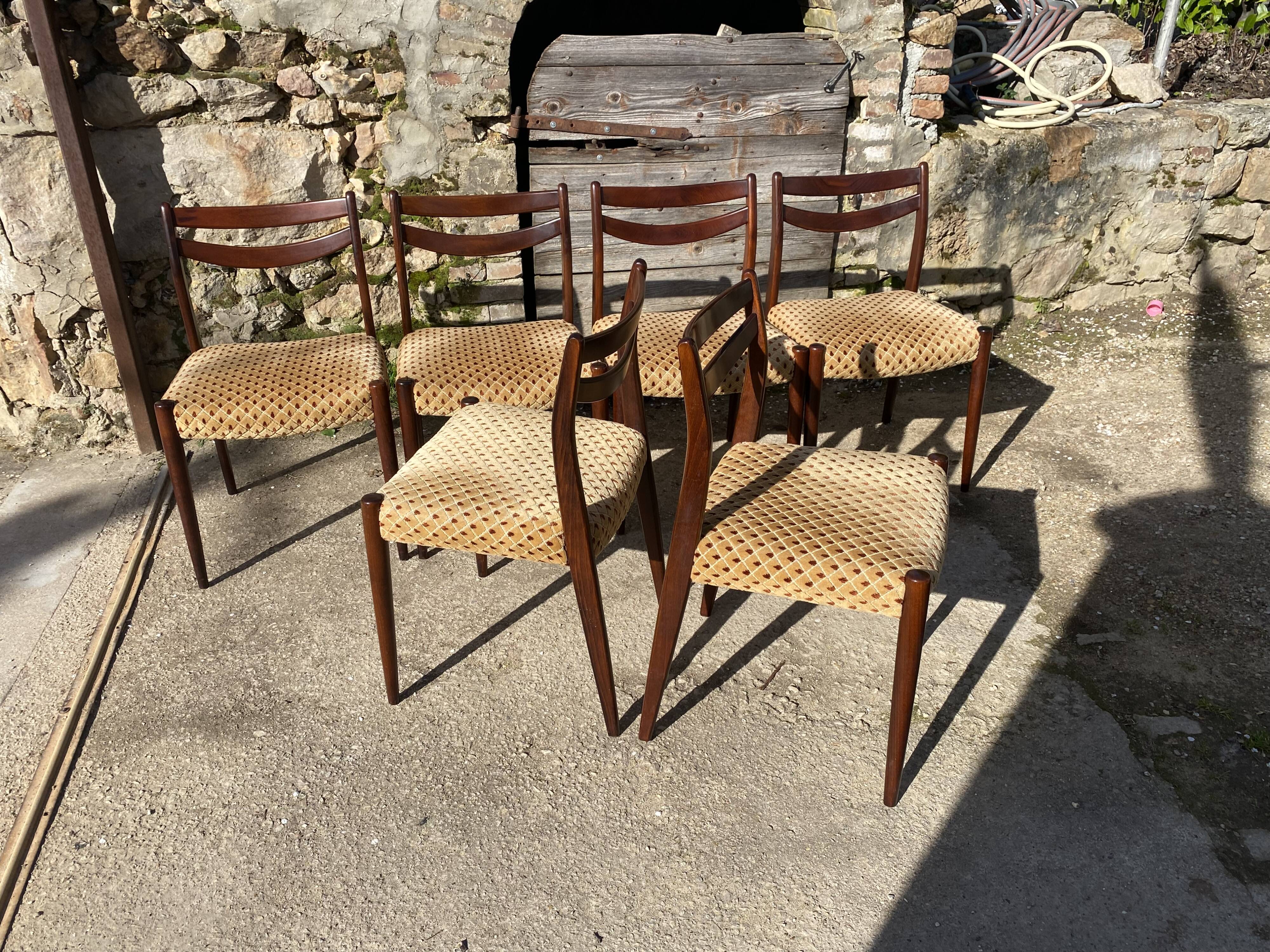 Lot of 6 vintage Scandinavian chairs from the 1950s in rosewood.