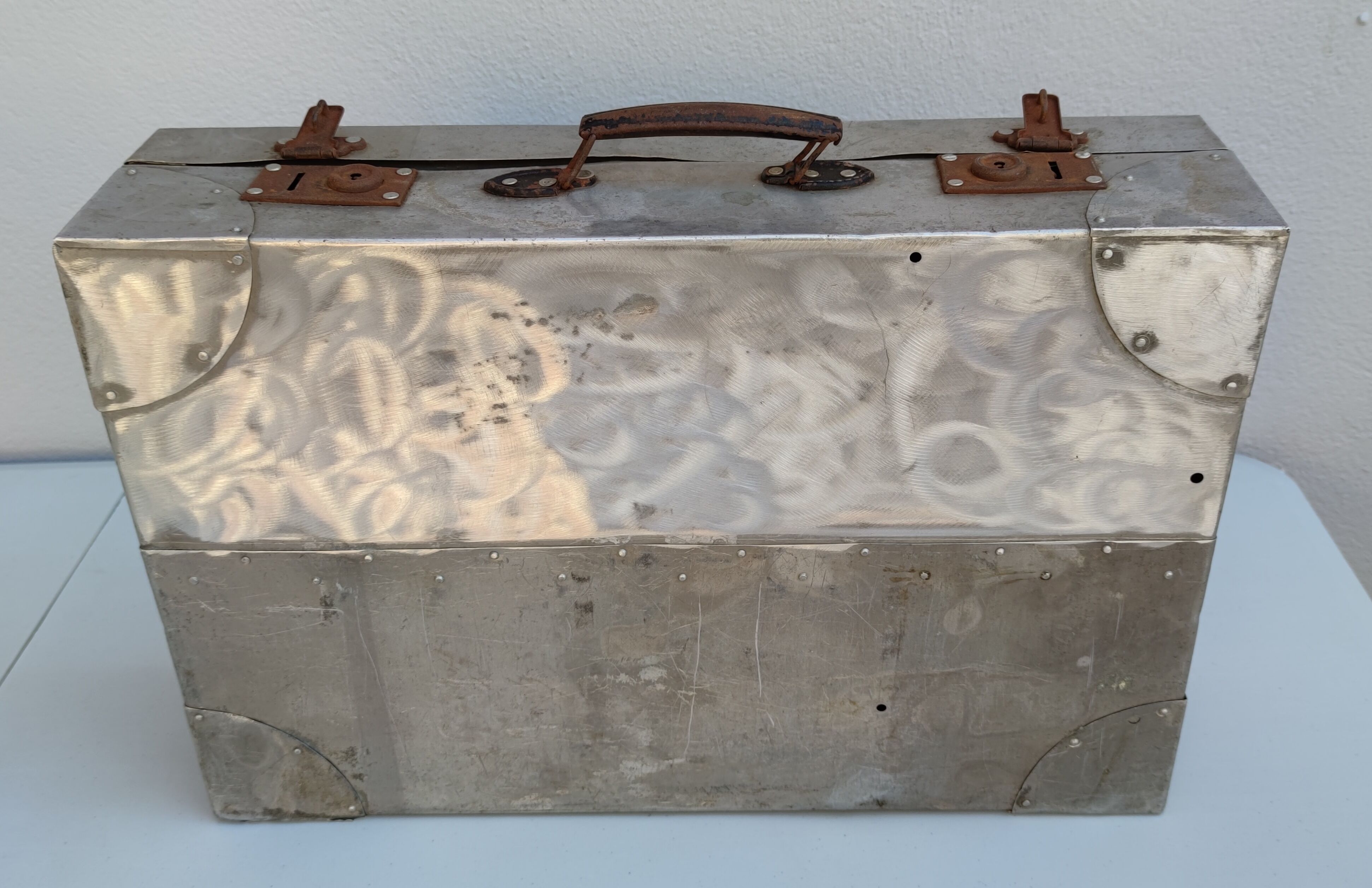 Valise métal