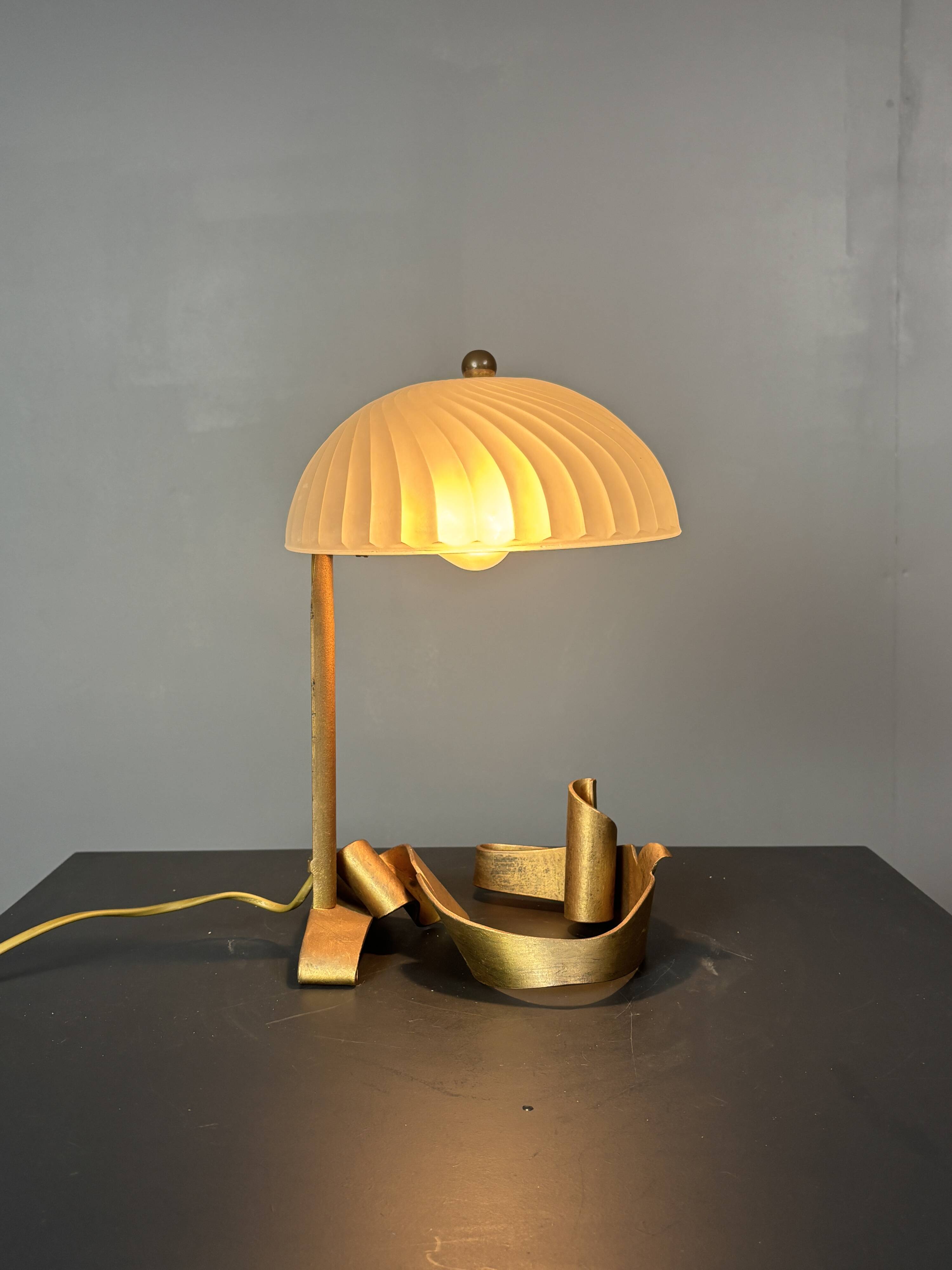 Artisanal hand made brutalist art deco style wrought iron desk lamp, 1980s