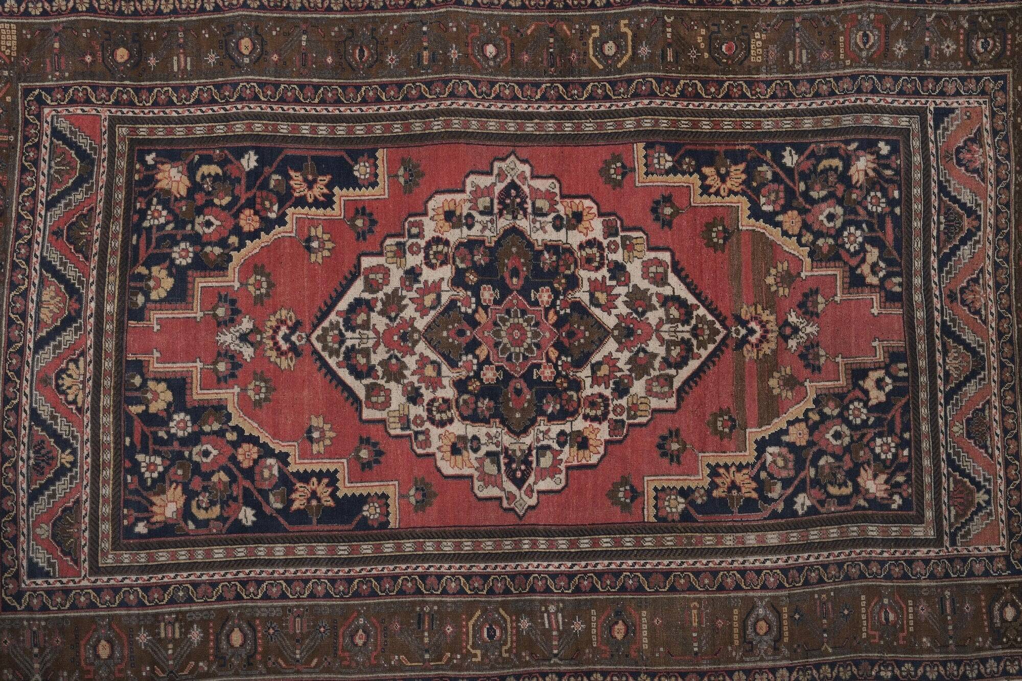 Vintage Turkish rug handmade 195x320 cm