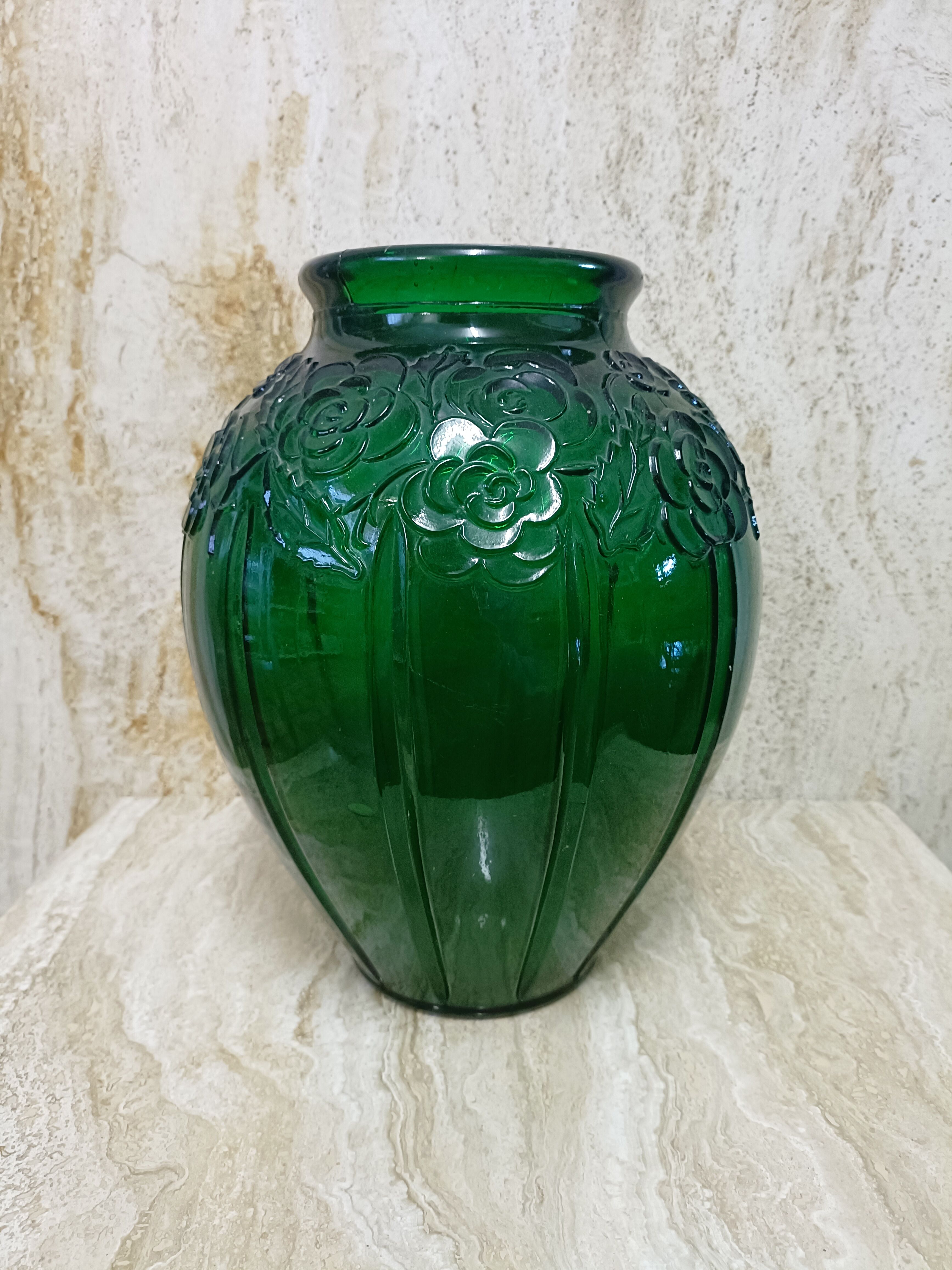 Ovoid vase green glass art deco
