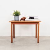 Table basse en teck, design danois, années 1970, production : Danemark