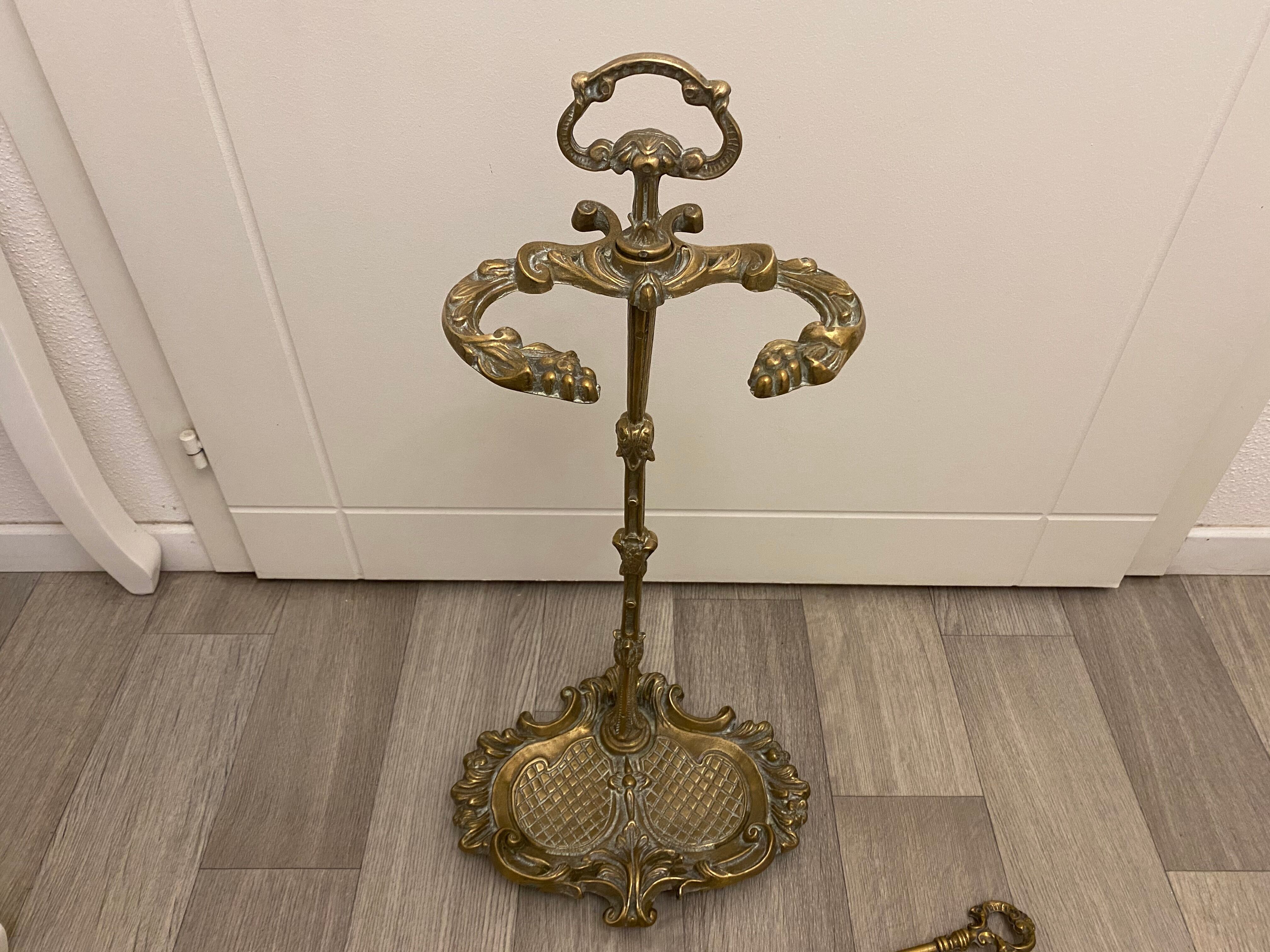 19th-century brass chimney servant Louis Philippe
