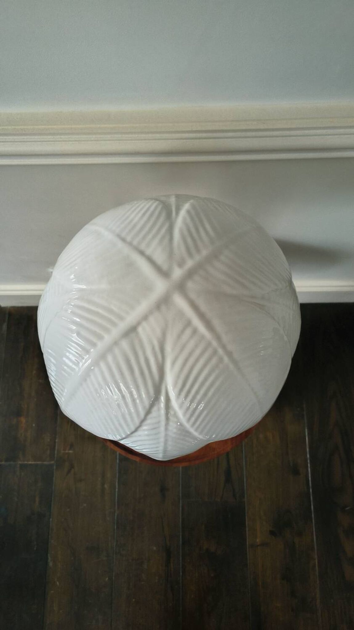 Ceramic palm lamp