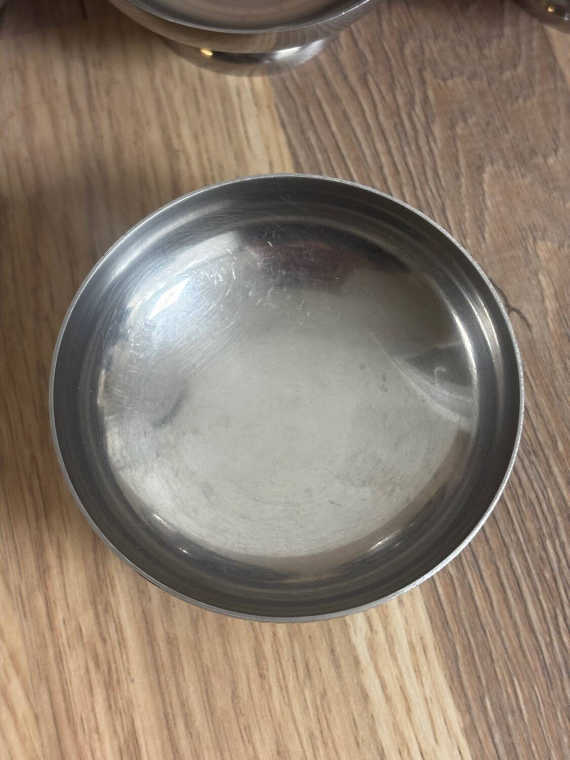 Vintage set of 6 small stainless steel bowls.