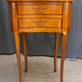 Chevet rognon en marqueterie style Louis XV