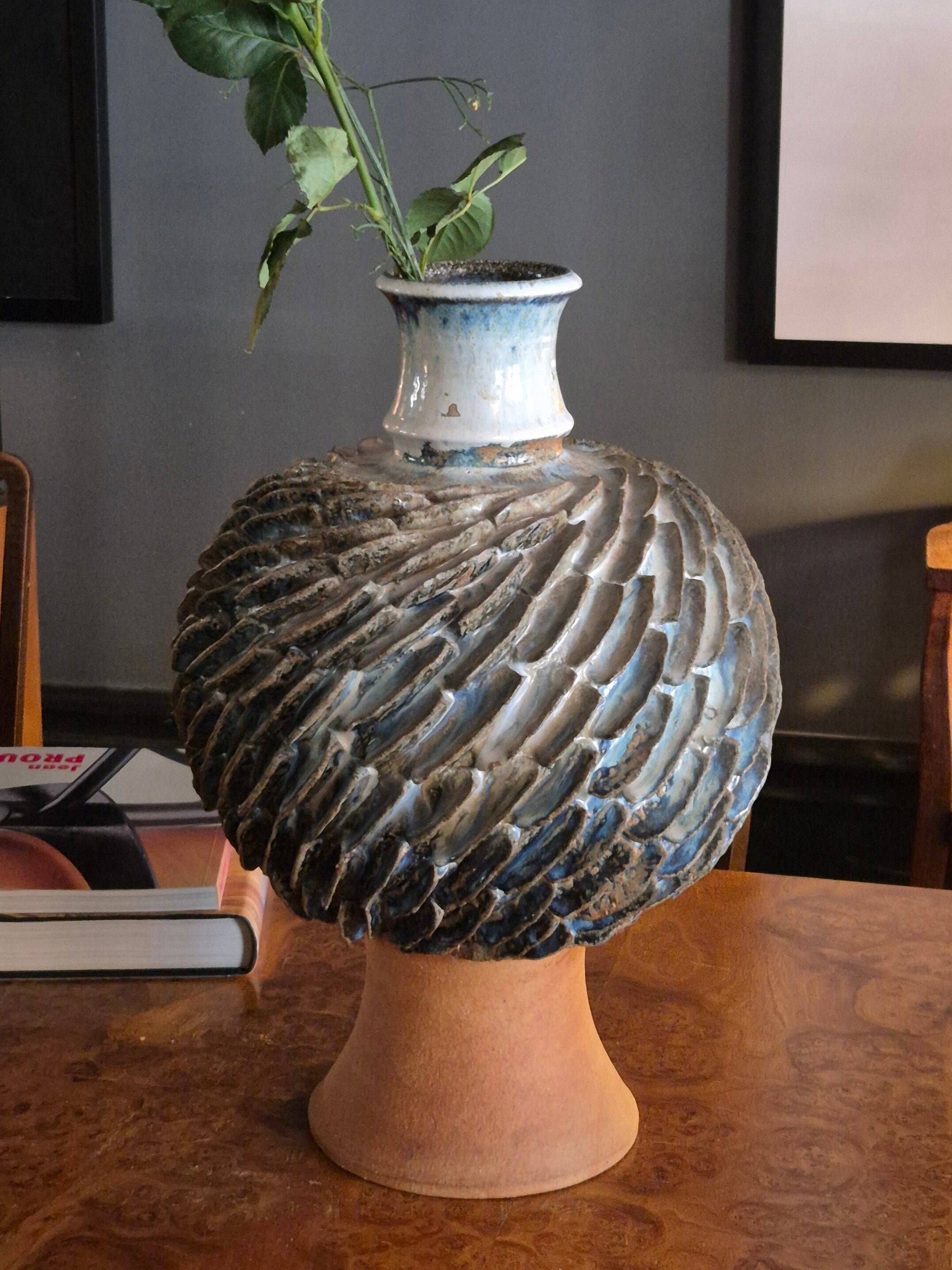 Large modern Scandinavian vase in ceramic / stoneware by Josef Simon, Sweden, 1960s.