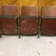Suite de 3 anciens fauteuil de cinema
