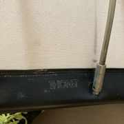 Chaise Thonet en métal et cuir