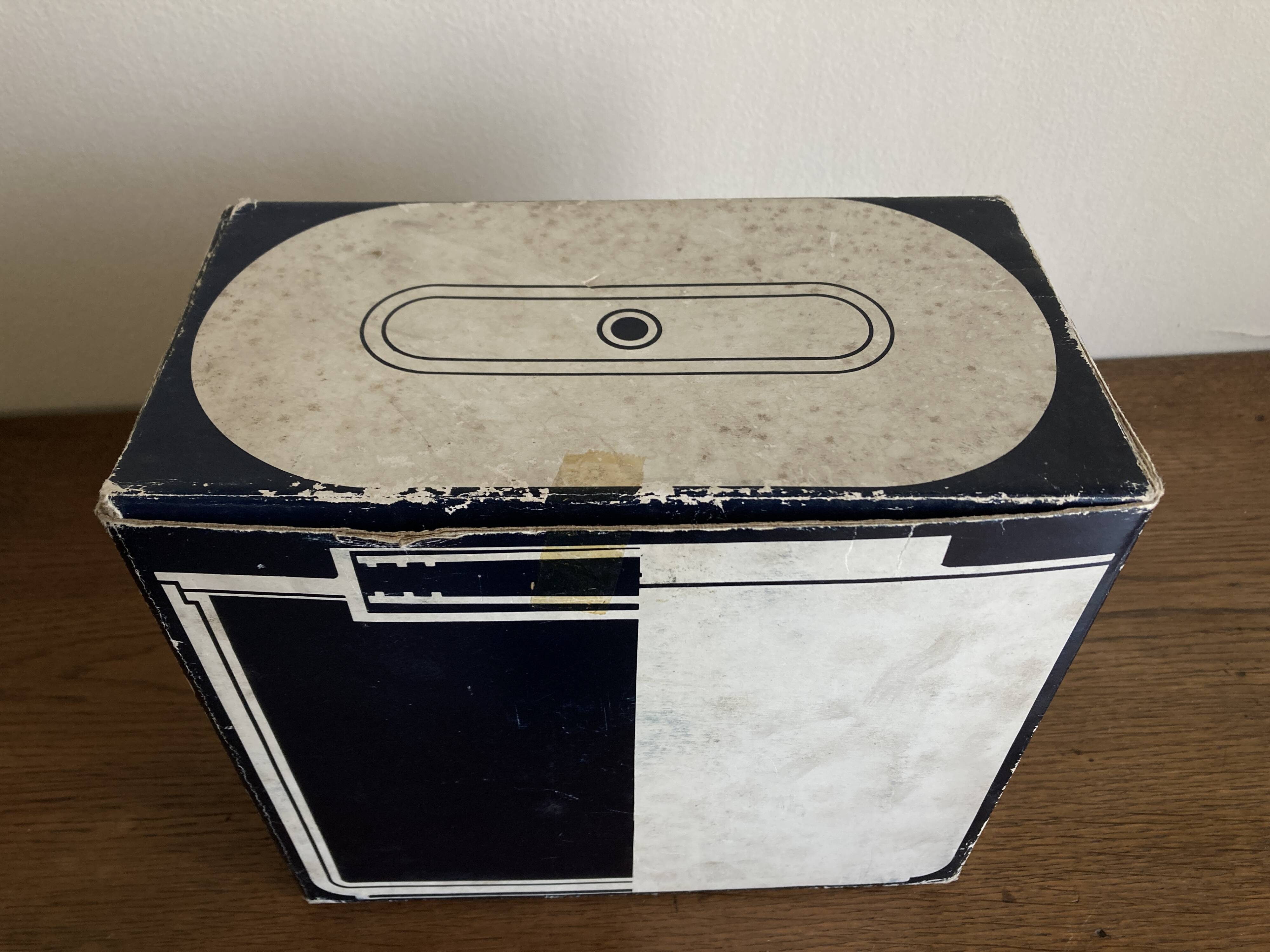 Giotto Stoppino ice bucket 1972 Kartell Italian design