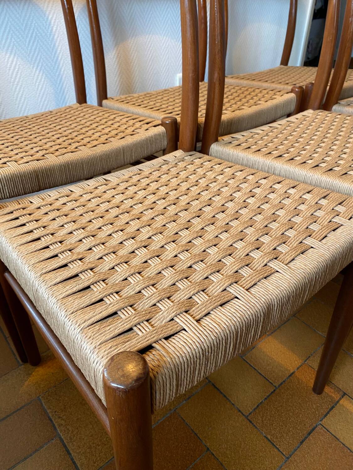 Set of 6 Vintage Danish/Scandinavian Chairs
