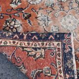 Tapis Oushak orange et bleu fait à la main avec des fleurs