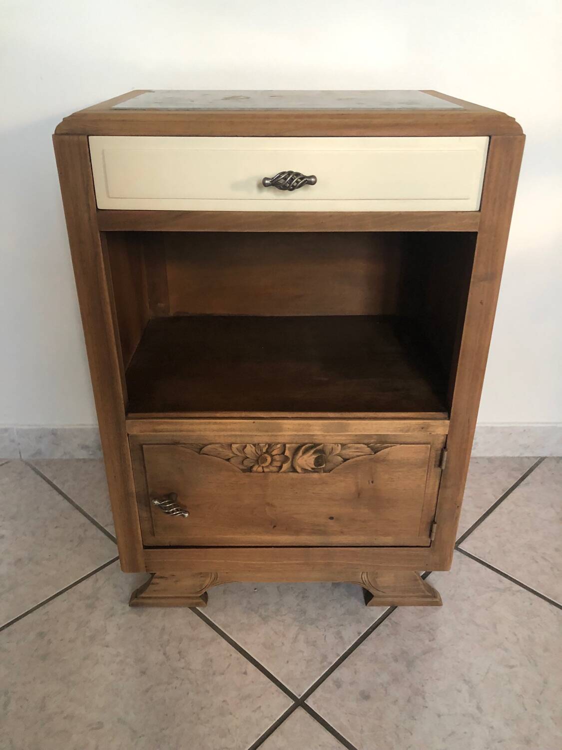 Small Art Deco style piece of furniture