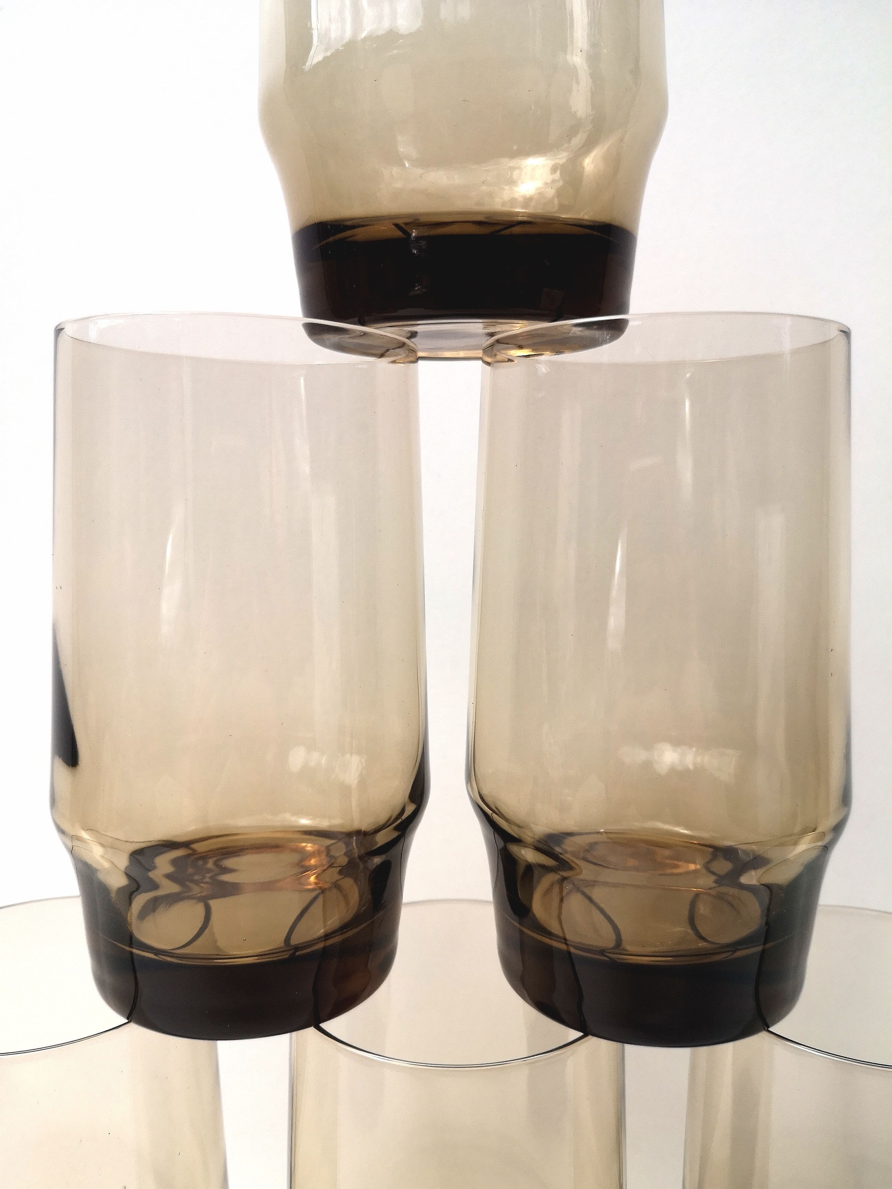 Verres vintages en verre marron fumé