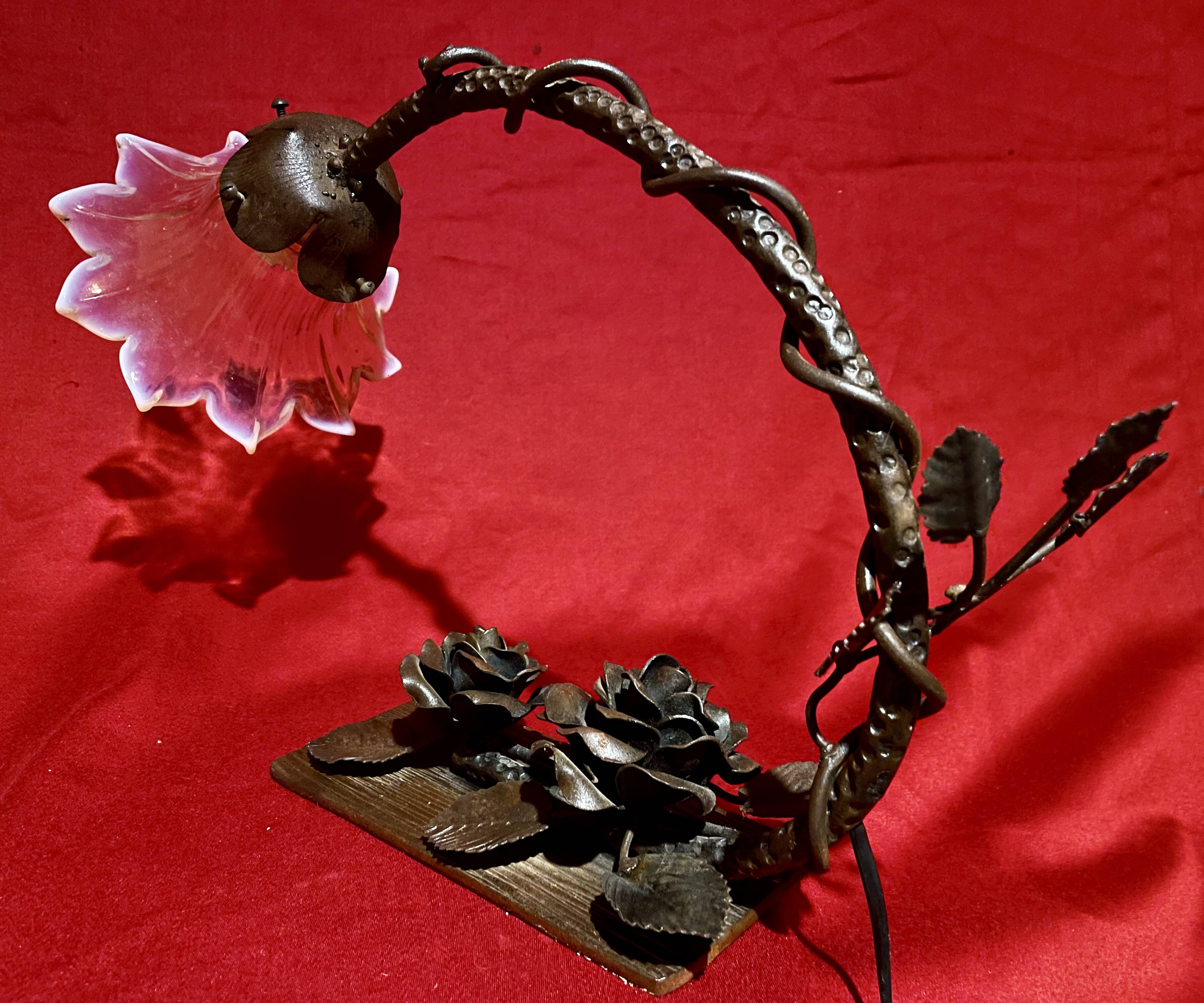 Art Deco lamp, wrought iron and opalescent tulip, 1940s-1950s