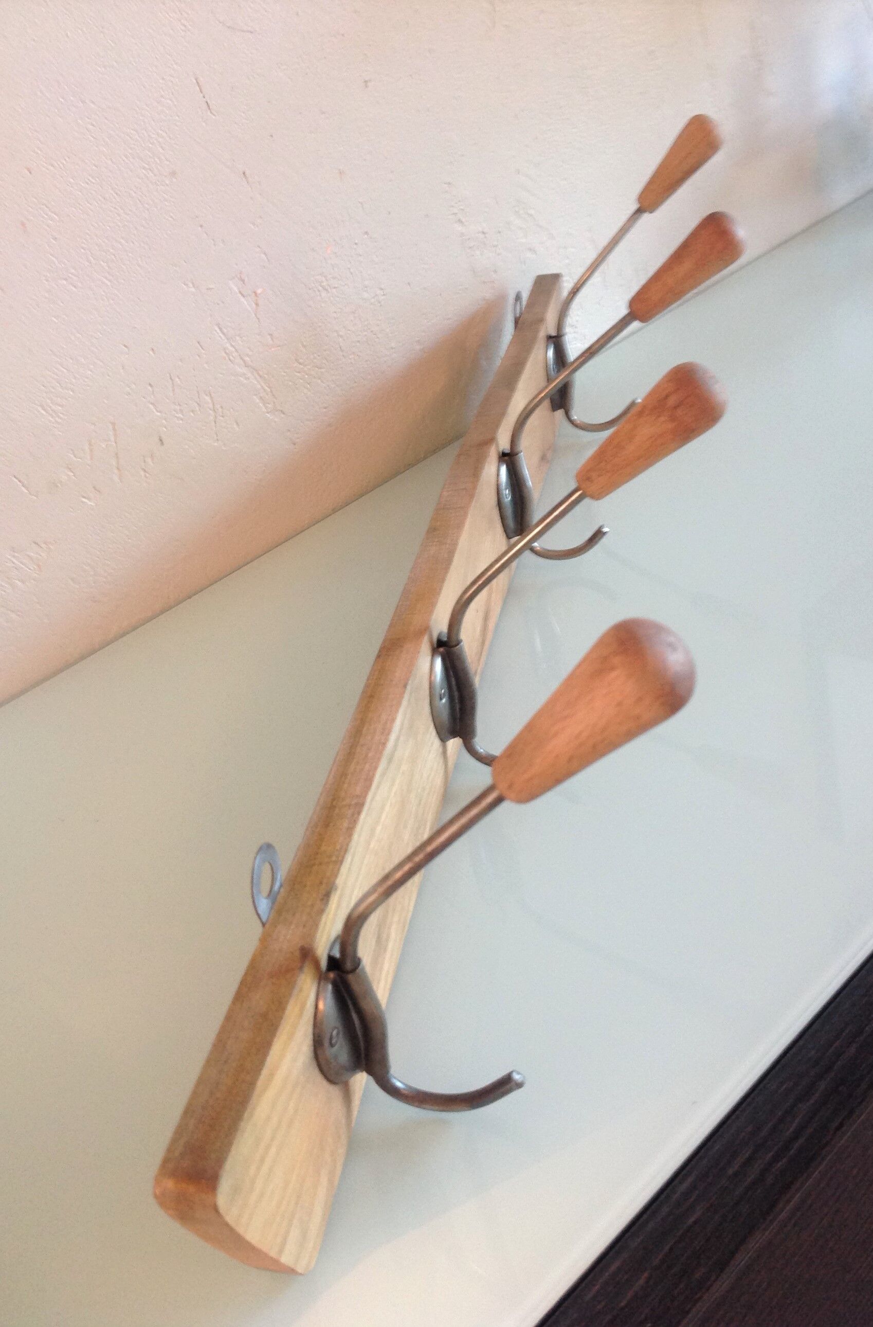 Four-headed wooden hook / vintage 60s-70s
