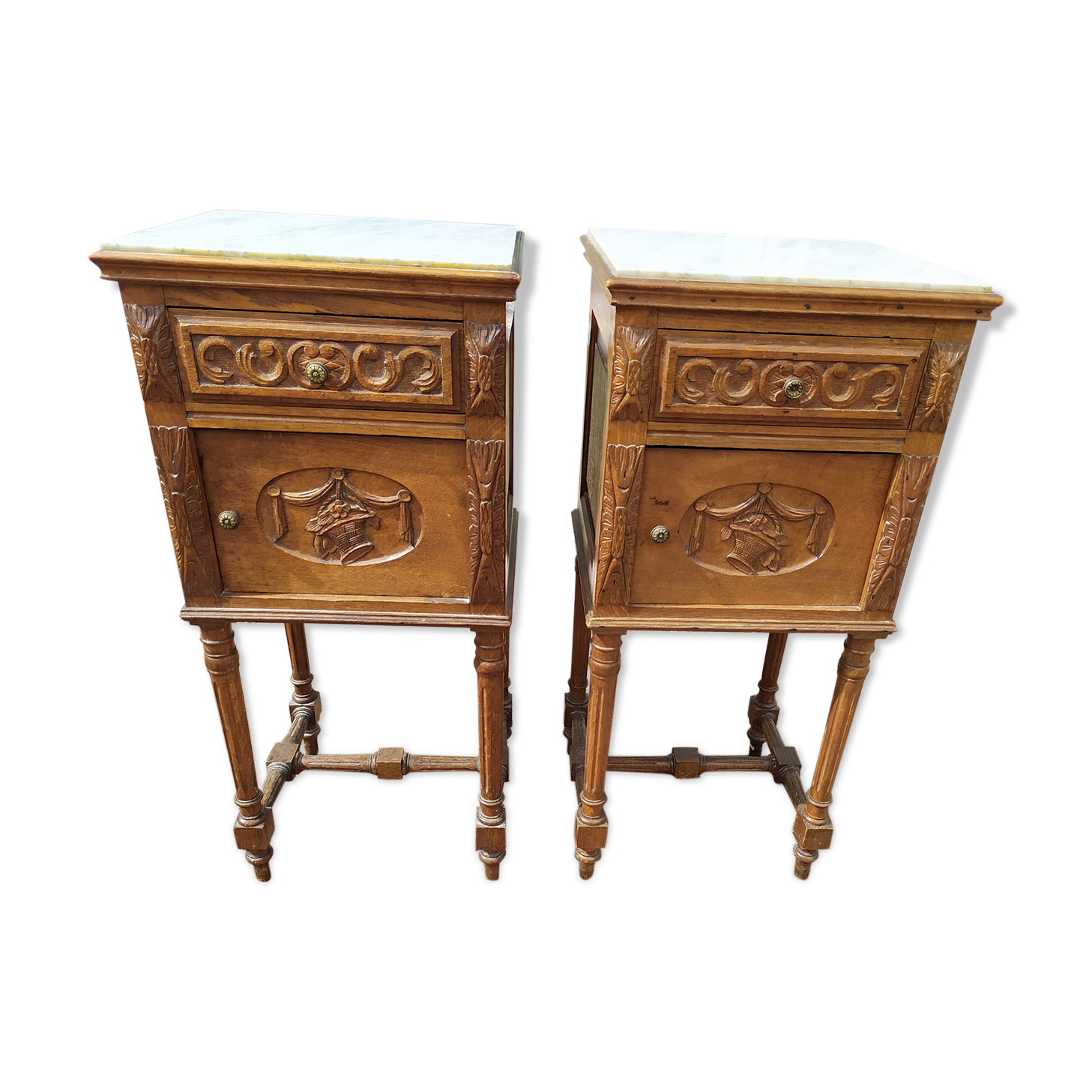Lot de 2 table de chevet bois sculpté marbre blanc