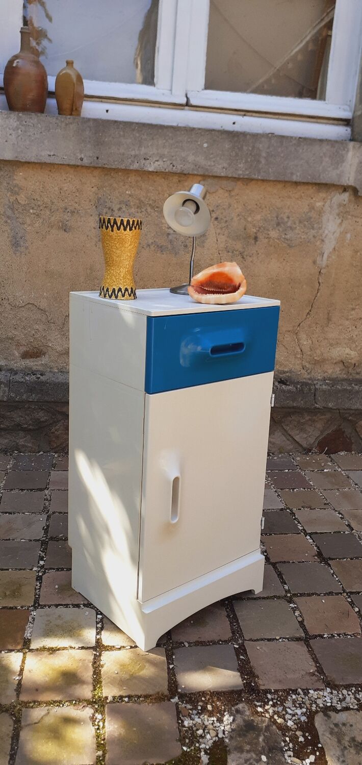 Storage cabinet year 70