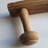 Coat rack 2m, 14 wooden wall hooks