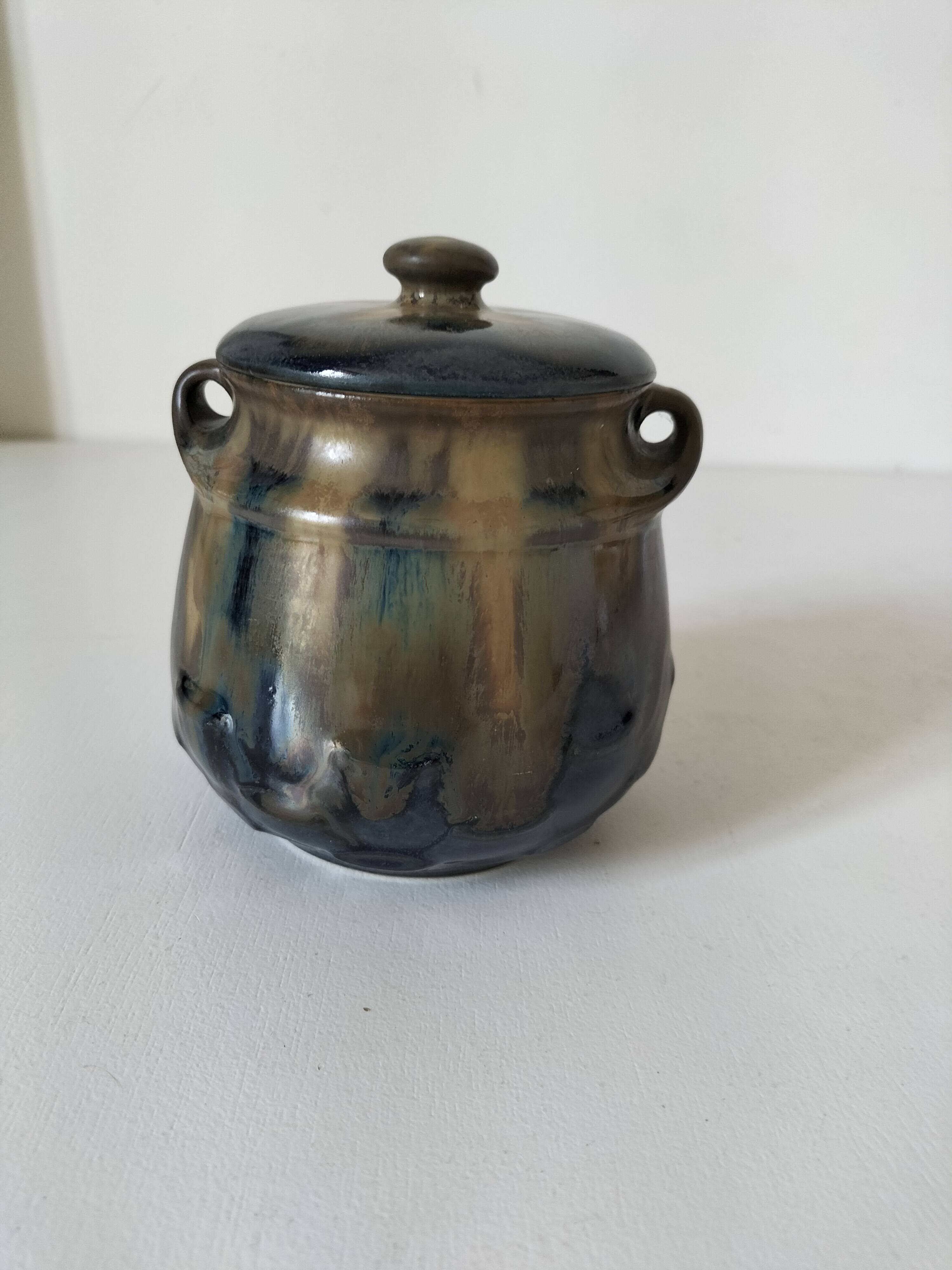 Sucrier en grès flammé Denbac signé – reflets bleu nuit et bronze