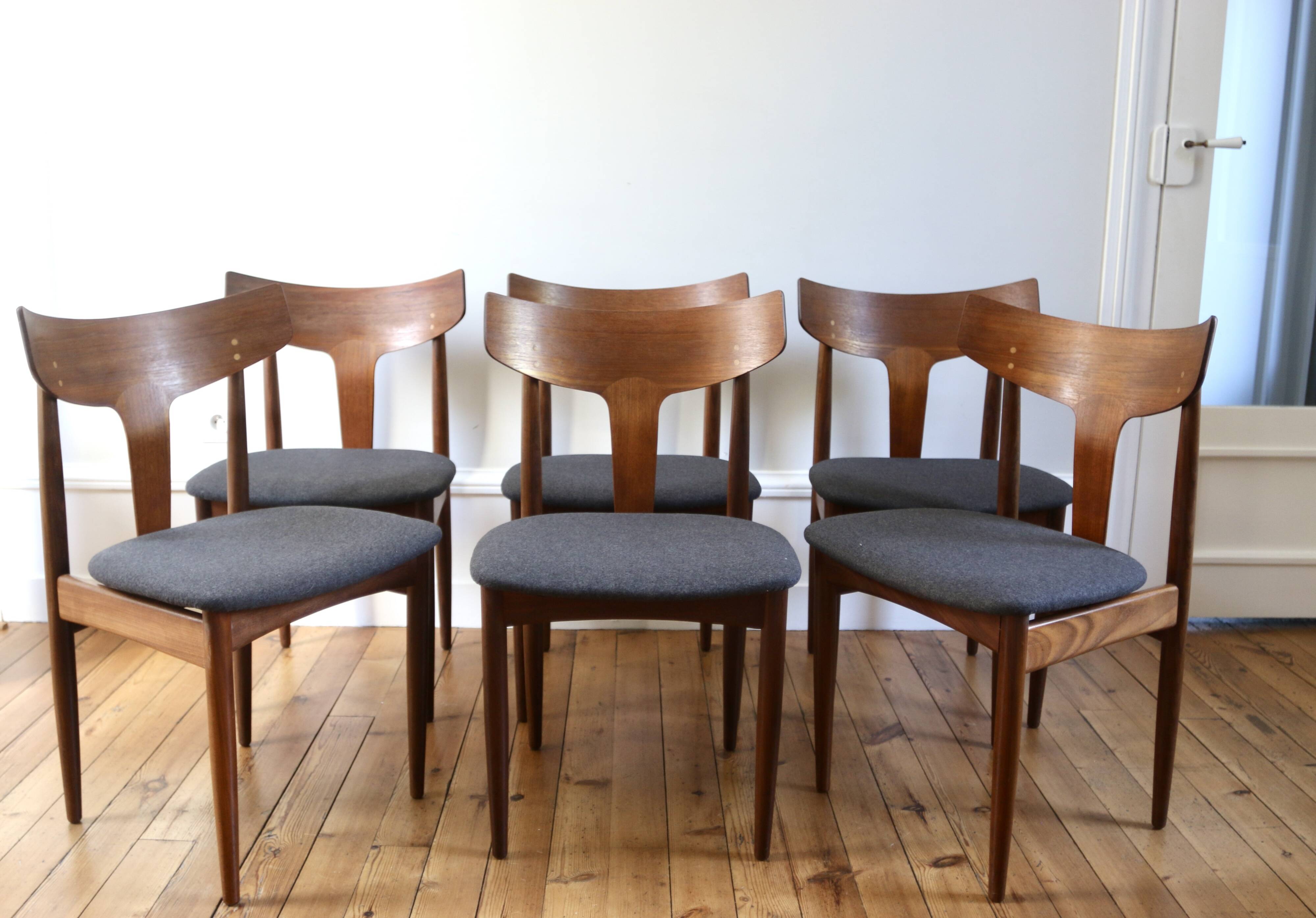 Set of 6 vintage Scandinavian teak chairs by Samcom, 1960