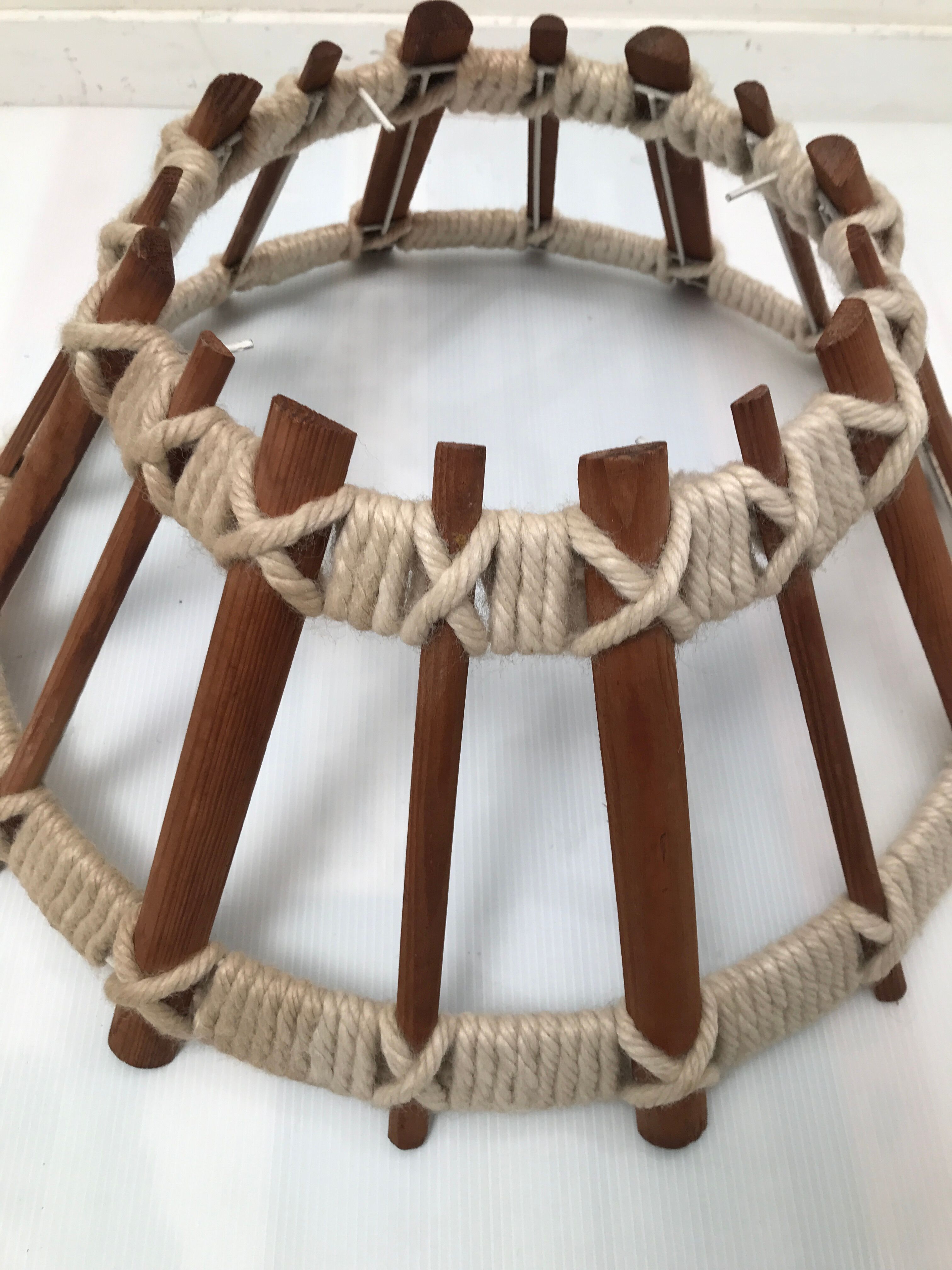 Hanging lamp in linen wood and wool