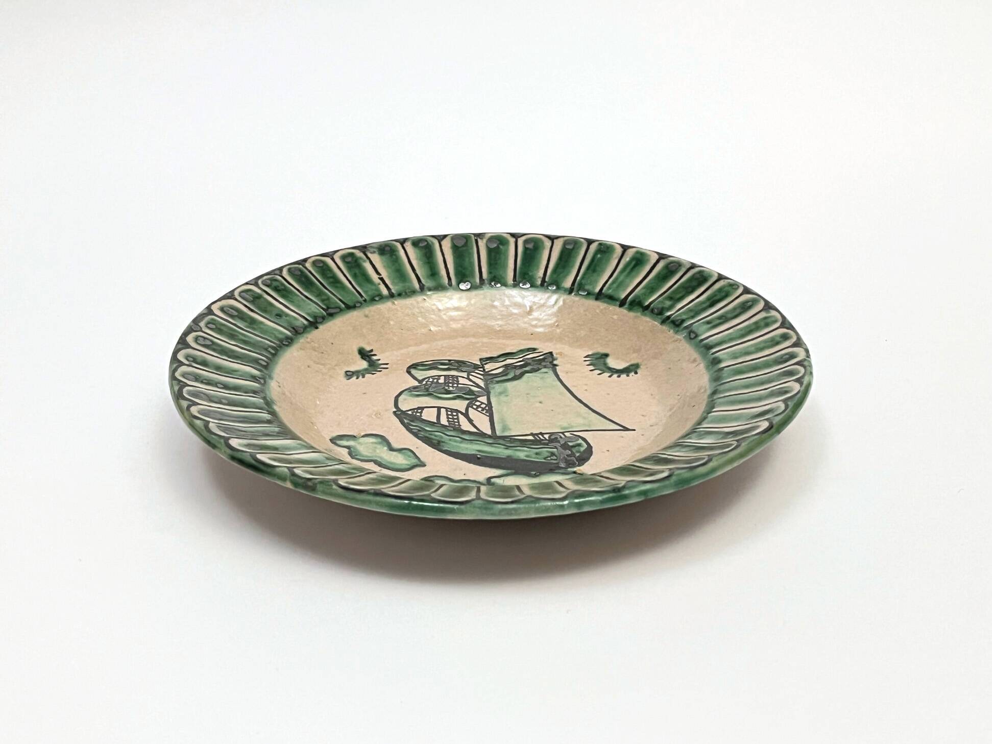 4 Vietri plates decorated by Fabbrica Ceramica Avallone, 1930s