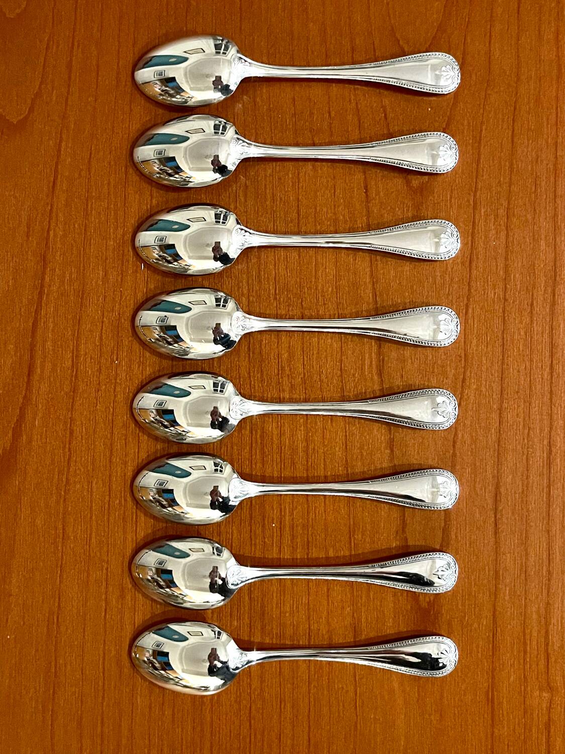Christofle malmaison 8 person 40 piece cutlery set near new condition