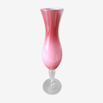 Vase en verre opaline