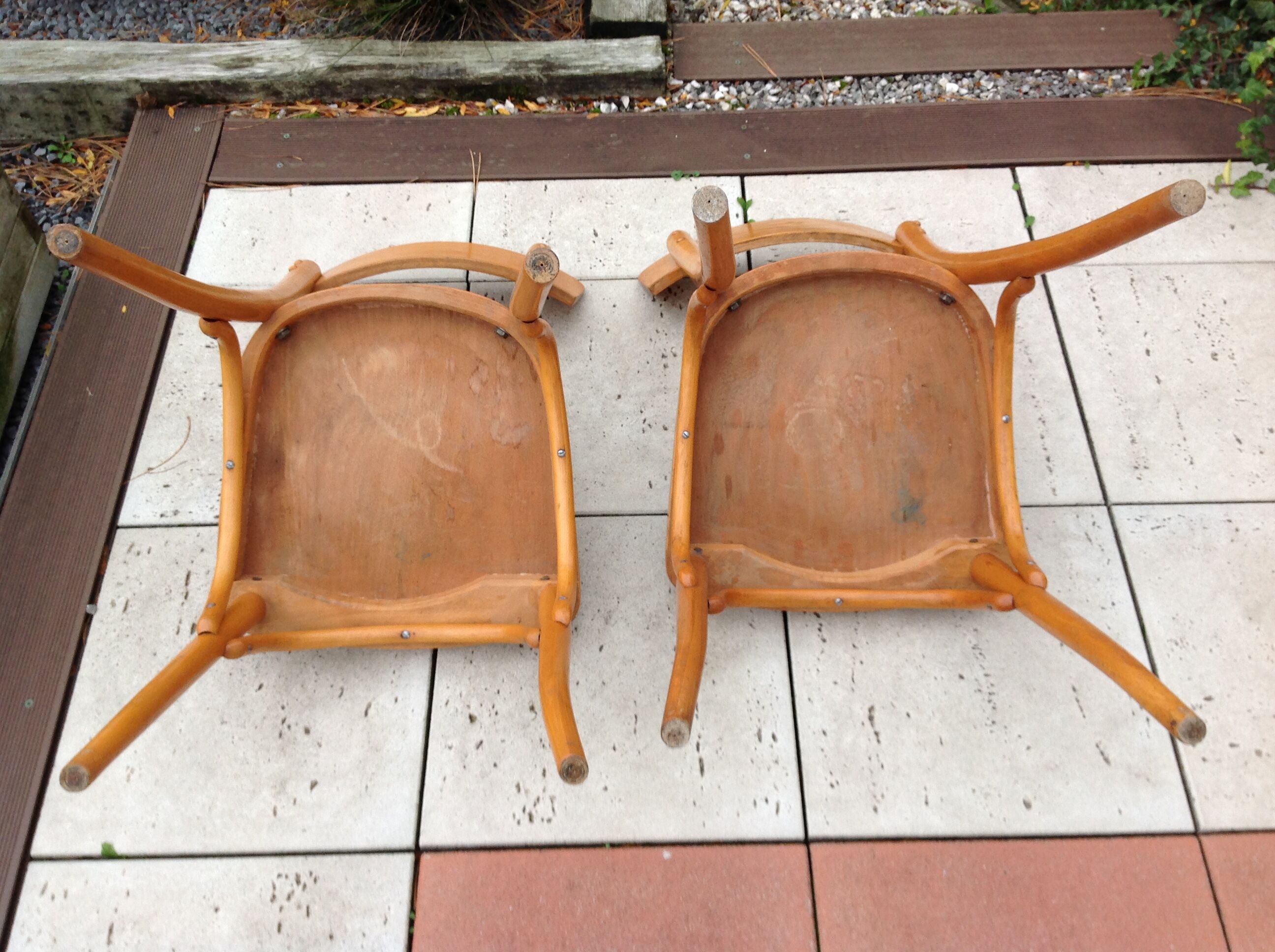 Pair of Thonet bistro chairs, 30-40s