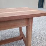 Farm table