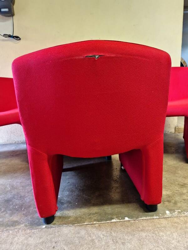 Arfa editor - Set of 4 red wool armchairs - 1980
