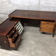 Executive desk in rosewood by Arne Vodder for Sibast Møbler