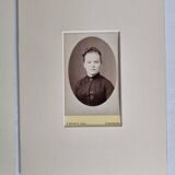 Set of 6 old photographs, oval and rectangular studio portraits from the 19th century