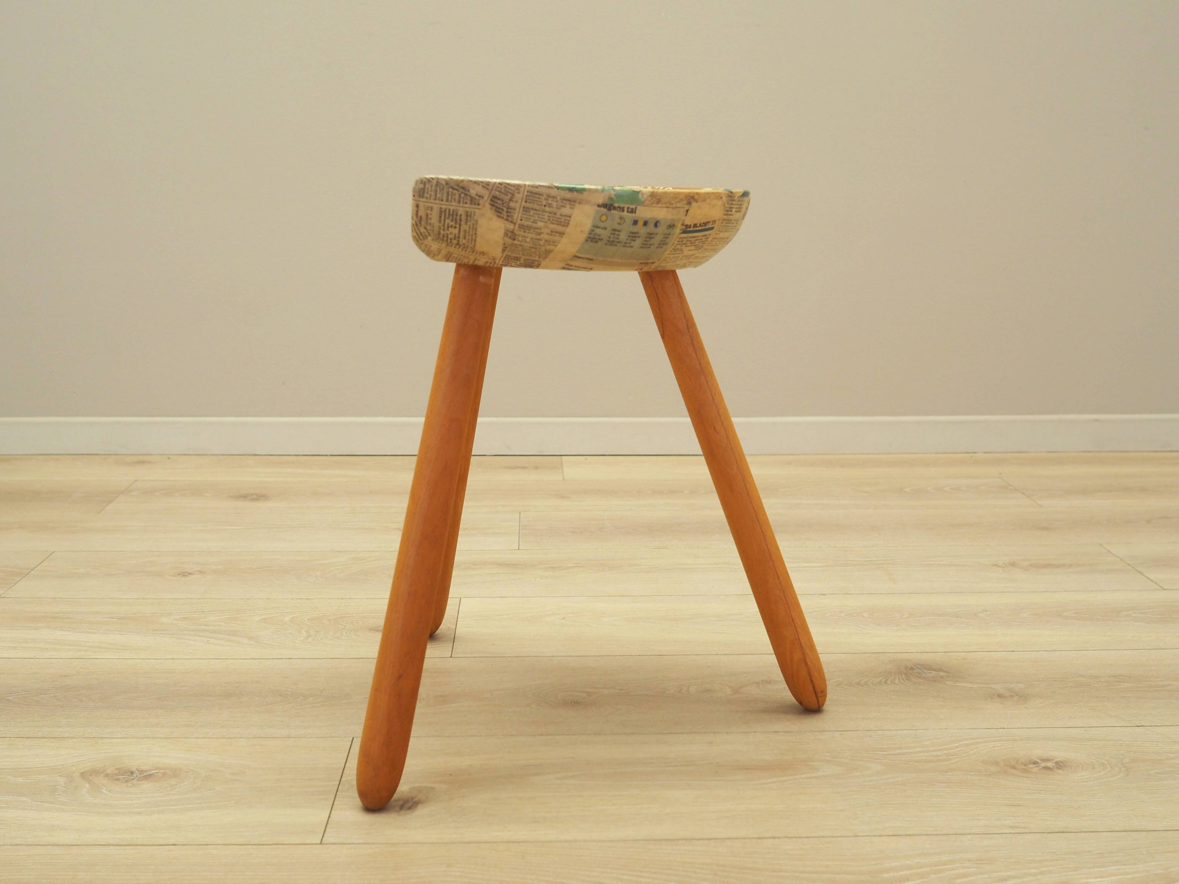 Tripod stool, Danish design, 1950s, designer: Arne Hovmand-Olsen