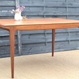 Extended dining table by Younger * 146 cm