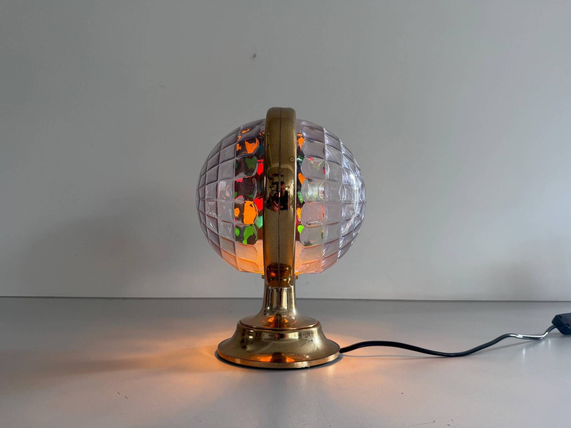 Atomic Design/One Ambience Light in plexiglass, 1970s, Italy