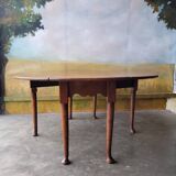 Étonnante table ovale en chêne XIX ème